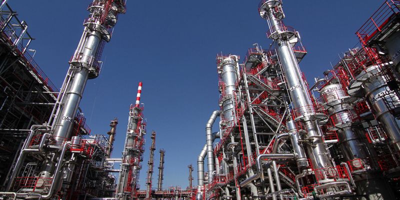 Сръбска рафинерия Панчево: Възобновено производство, цени на горивата, енергийна сигурност